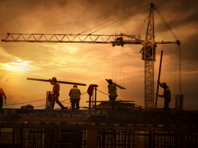Construção tem sexto mês com saldo positivo na geração de empregos